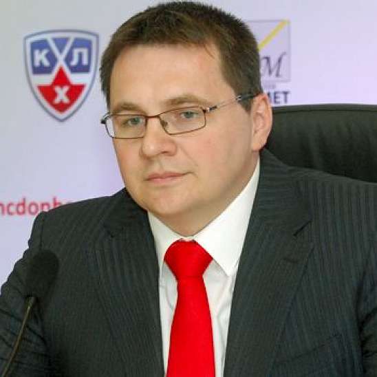 Назаров покинул пост главного тренера сборной Казахстана